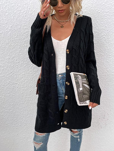 Cardigan en tricot à grandes poches et boutons sur le devant 