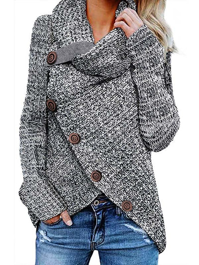Pull à col roulé et boutons