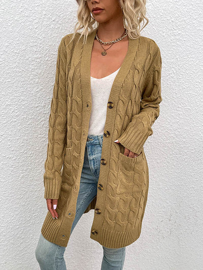 Cardigan en tricot à grandes poches et boutons sur le devant 