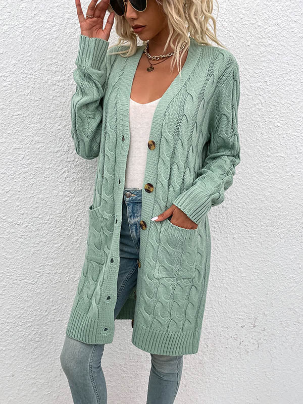 Cardigan en tricot à grandes poches et boutons sur le devant 