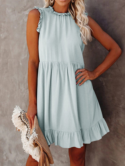 Mini-robe à volants sans manches