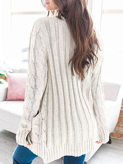 Cardigan en tricot avec poches boutonnées sur le devant