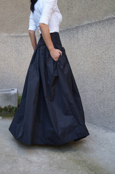 Classic Long Maxi Taffeta Skirt