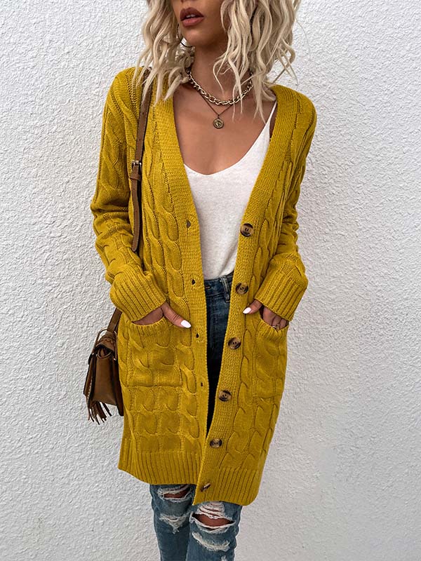 Cardigan en tricot à grandes poches et boutons sur le devant 