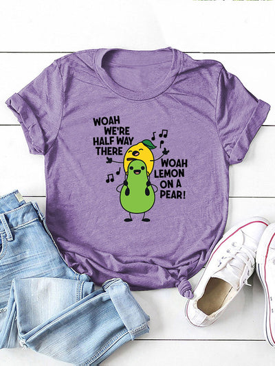 Limón en una pera canta camiseta gráfica